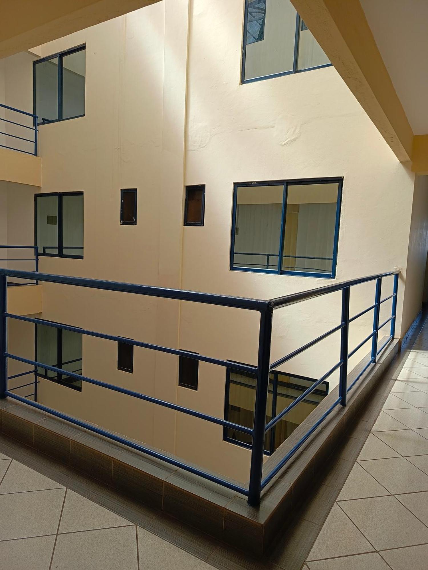 Meru Paramount Exterior photo