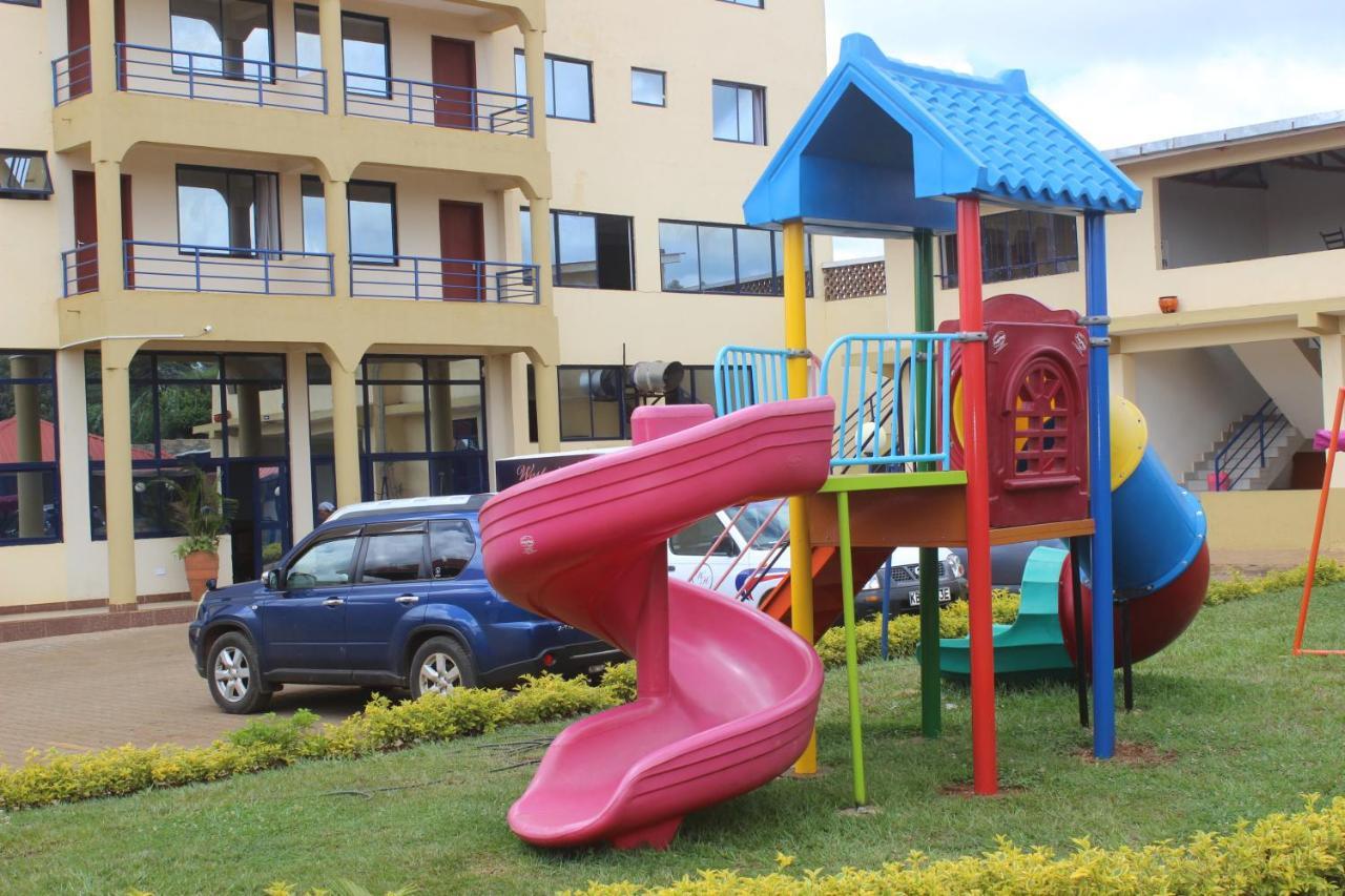 Meru Paramount Exterior photo